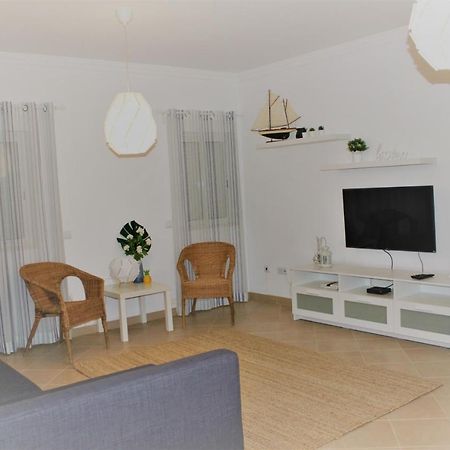 Casa Camoes, Near Airport, 4Km Faro Beach Apartment Exterior photo